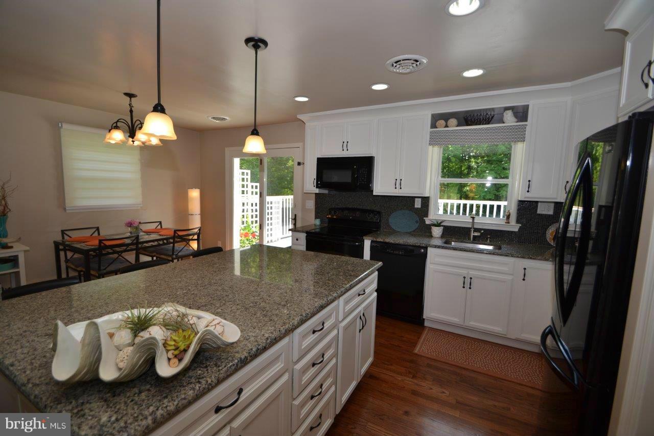 213 Delight Road Reisterstown, MD 21136 - Photo 7 of 30 Kitchen