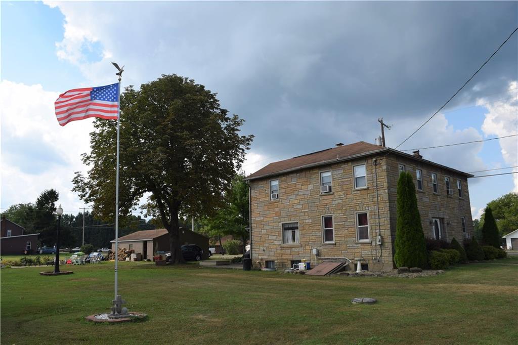 1174 Greenfield Road Mercer, PA 16137 - Photo 1 of 25