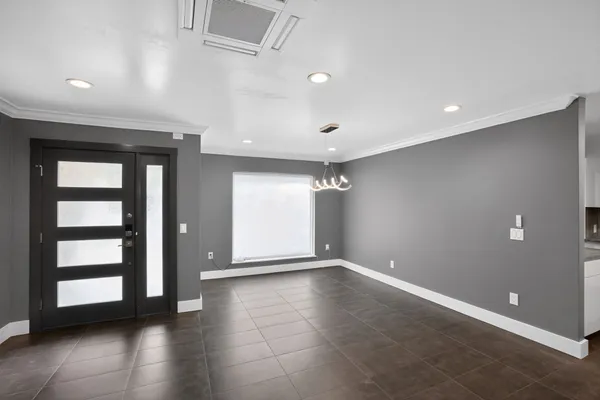 $2,350 | 513 Meadowbrook Drive, Georgetown, TX 78628