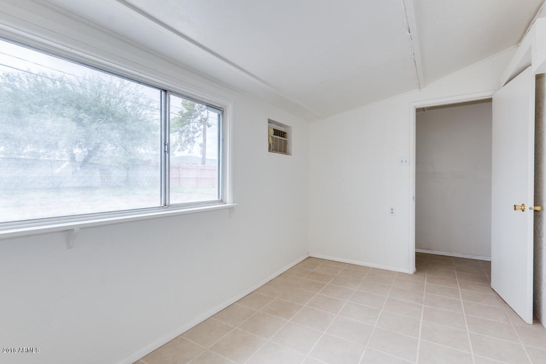 333 Danbury Road Kearny, AZ 85137 - Photo 7 of 30 Bedroom 3