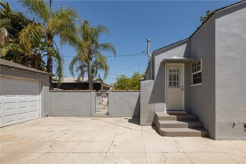 $1,070,000 | 1739 North Niagara Street, Burbank, CA 91505