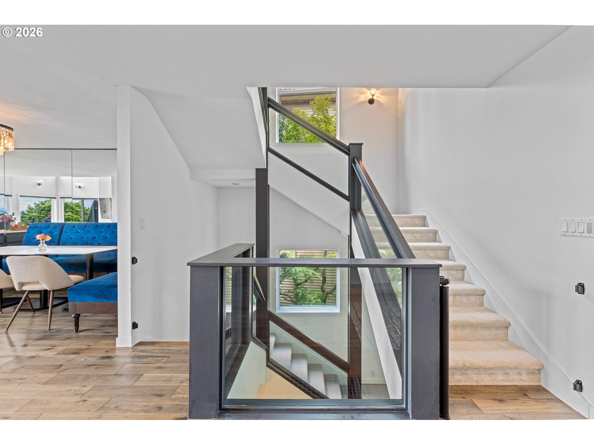 1089 Southwest Summit View Drive Portland, OR 97225 - Photo 11 of 44
