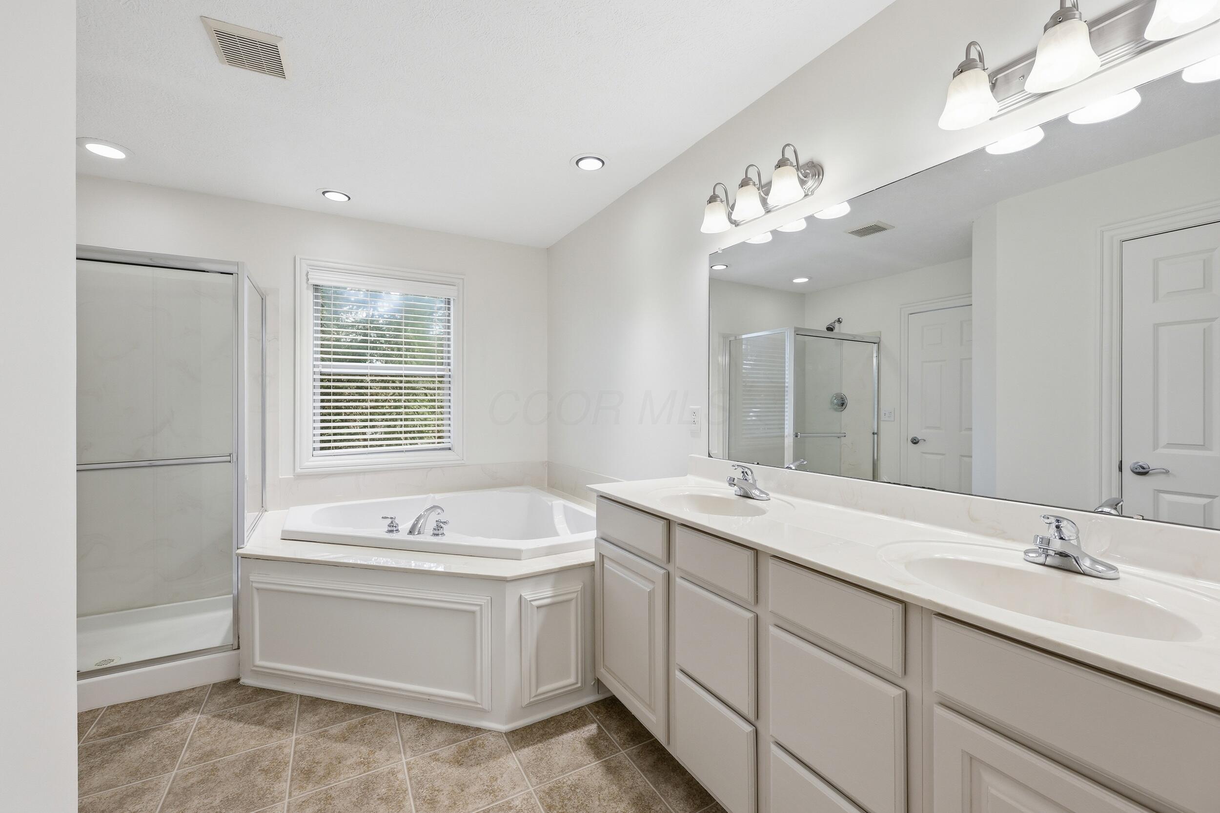 4801 Rays Circle Southwest Dublin, OH 43016 - Photo 25 of 36 25_072a6637