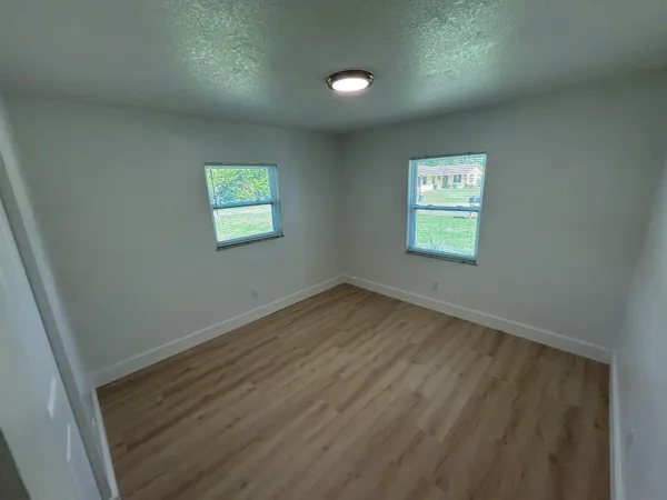 $1,800 | 2147 Sibley Avenue, Fort Pierce, FL 34982