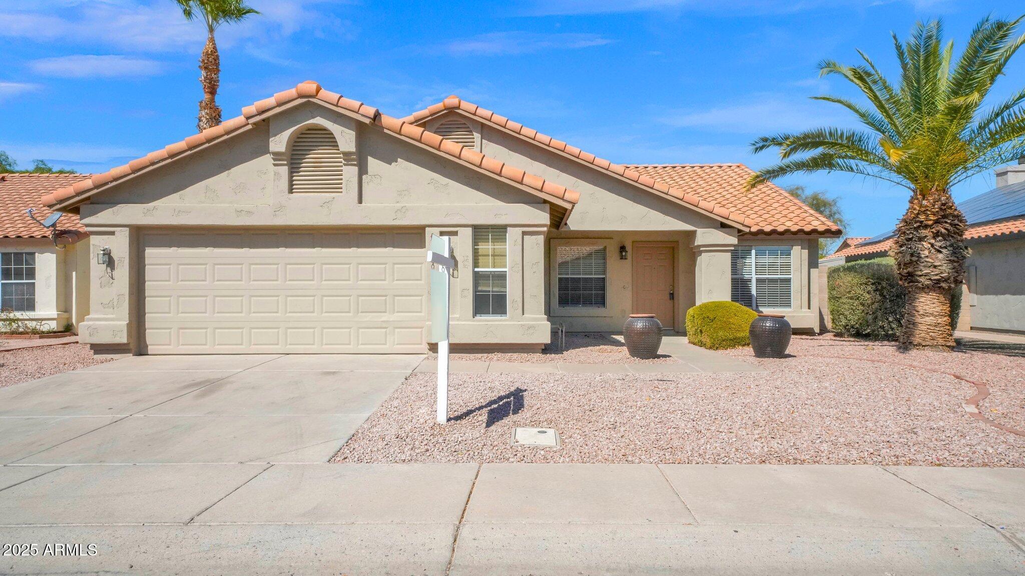618 West Tumbleweed Road Gilbert, AZ 85233 - Photo 1 of 35 1-web-or-mls-_KLP0176