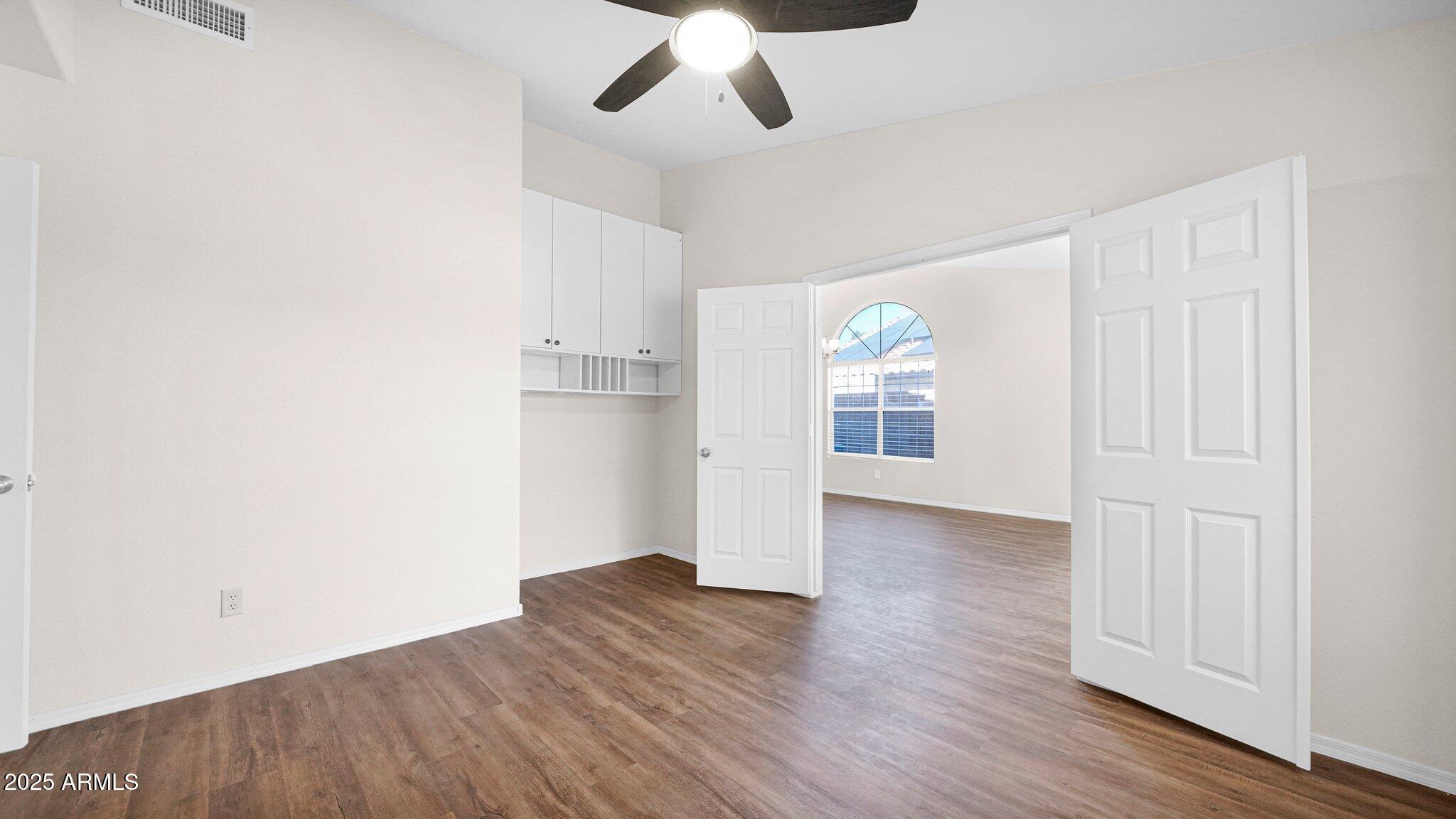 618 West Tumbleweed Road Gilbert, AZ 85233 - Photo 11 of 35 9-web-or-mls-_KLP0186
