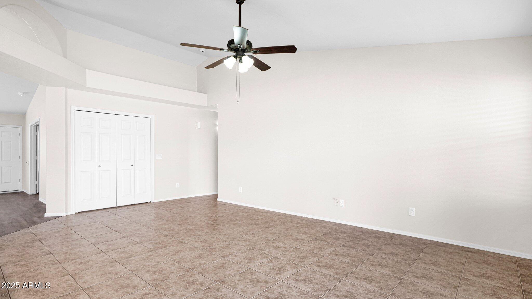 618 West Tumbleweed Road Gilbert, AZ 85233 - Photo 14 of 35 13-web-or-mls-_KLP0193