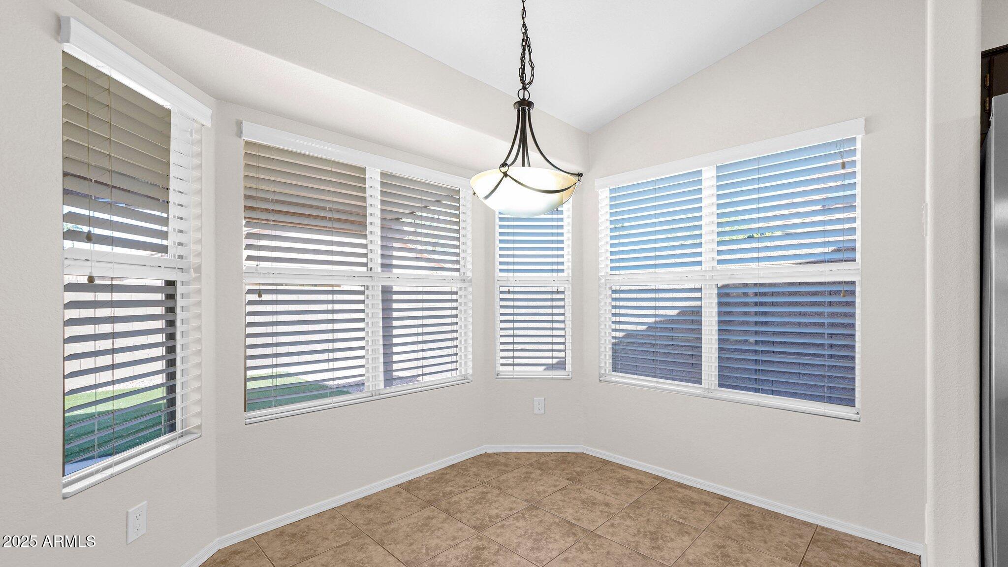 618 West Tumbleweed Road Gilbert, AZ 85233 - Photo 20 of 35 20-web-or-mls-_KLP0205
