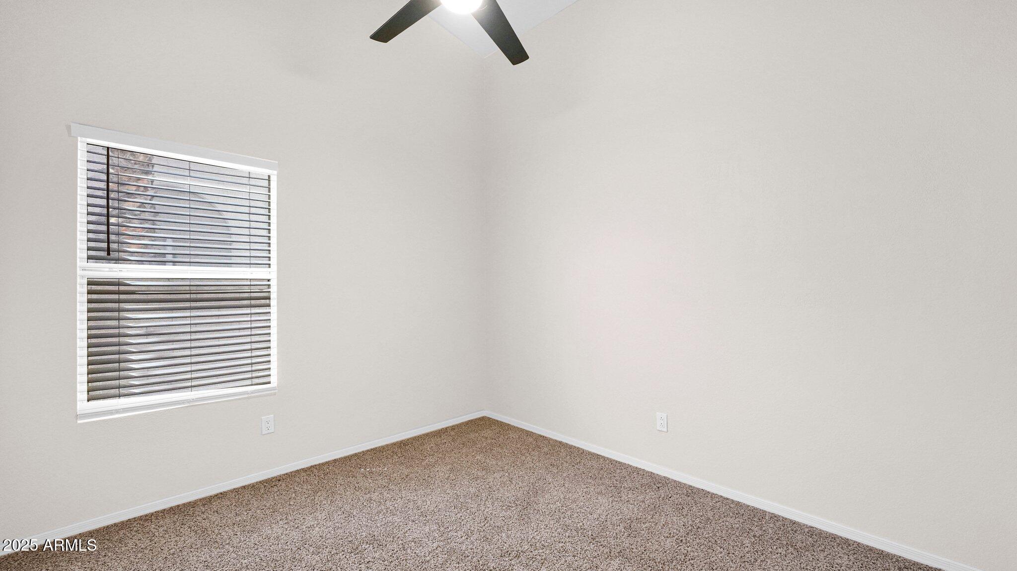 618 West Tumbleweed Road Gilbert, AZ 85233 - Photo 27 of 35 27-web-or-mls-_KLP0216