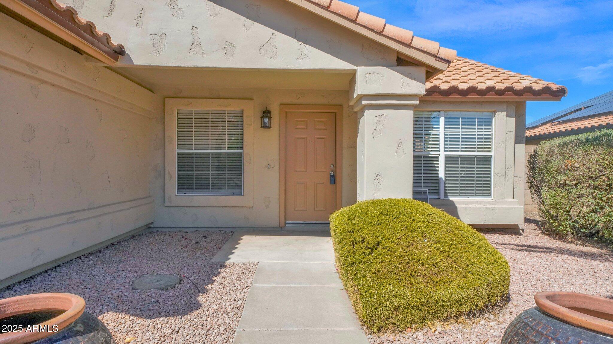 618 West Tumbleweed Road Gilbert, AZ 85233 - Photo 8 of 35 5-web-or-mls-_KLP0178