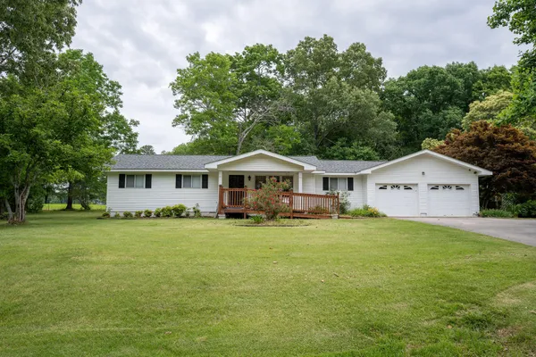 $230,000 | 9272 Highway 301, Trenton, GA 30752