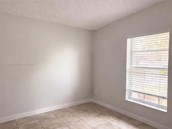 $2,995 | 614 Woodgate Circle, Unit C, Sunrise, FL 33326