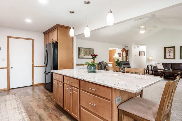 $385,000 | 6658 Nestlewood Drive, Roscoe, IL 61073