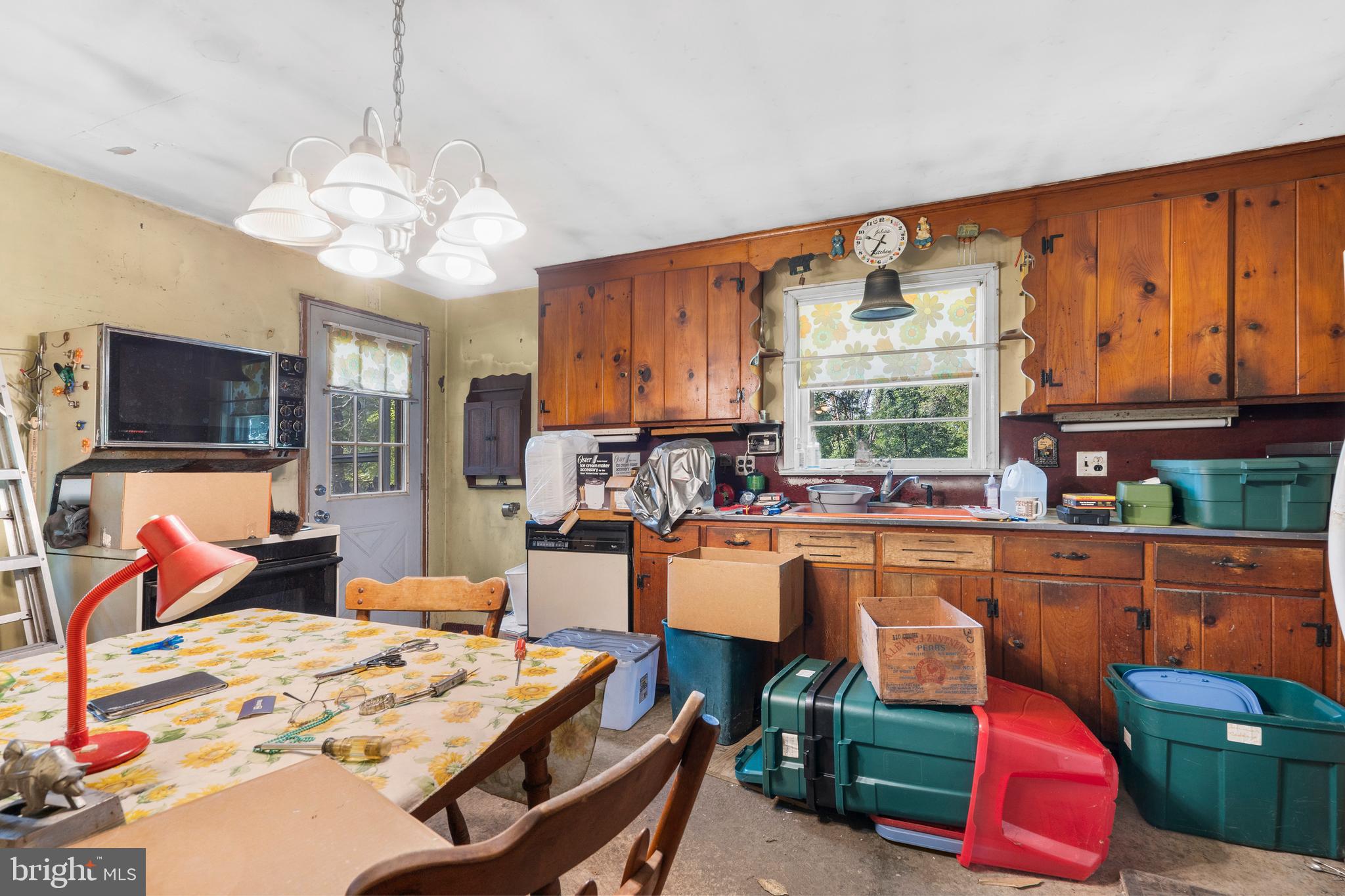 10 Sauerman Road Doylestown, PA 18901 - Photo 7 of 34 Gallery Image 7
