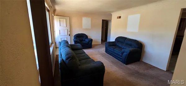 $145,000 | 9604 Cherryfield Drive, St. Louis, MO 63136