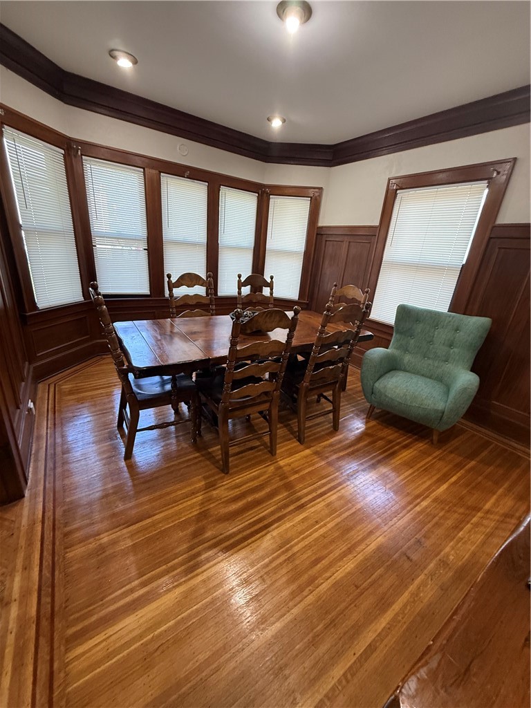65 Alameda Street Rochester, NY 14613 - Photo 10 of 33