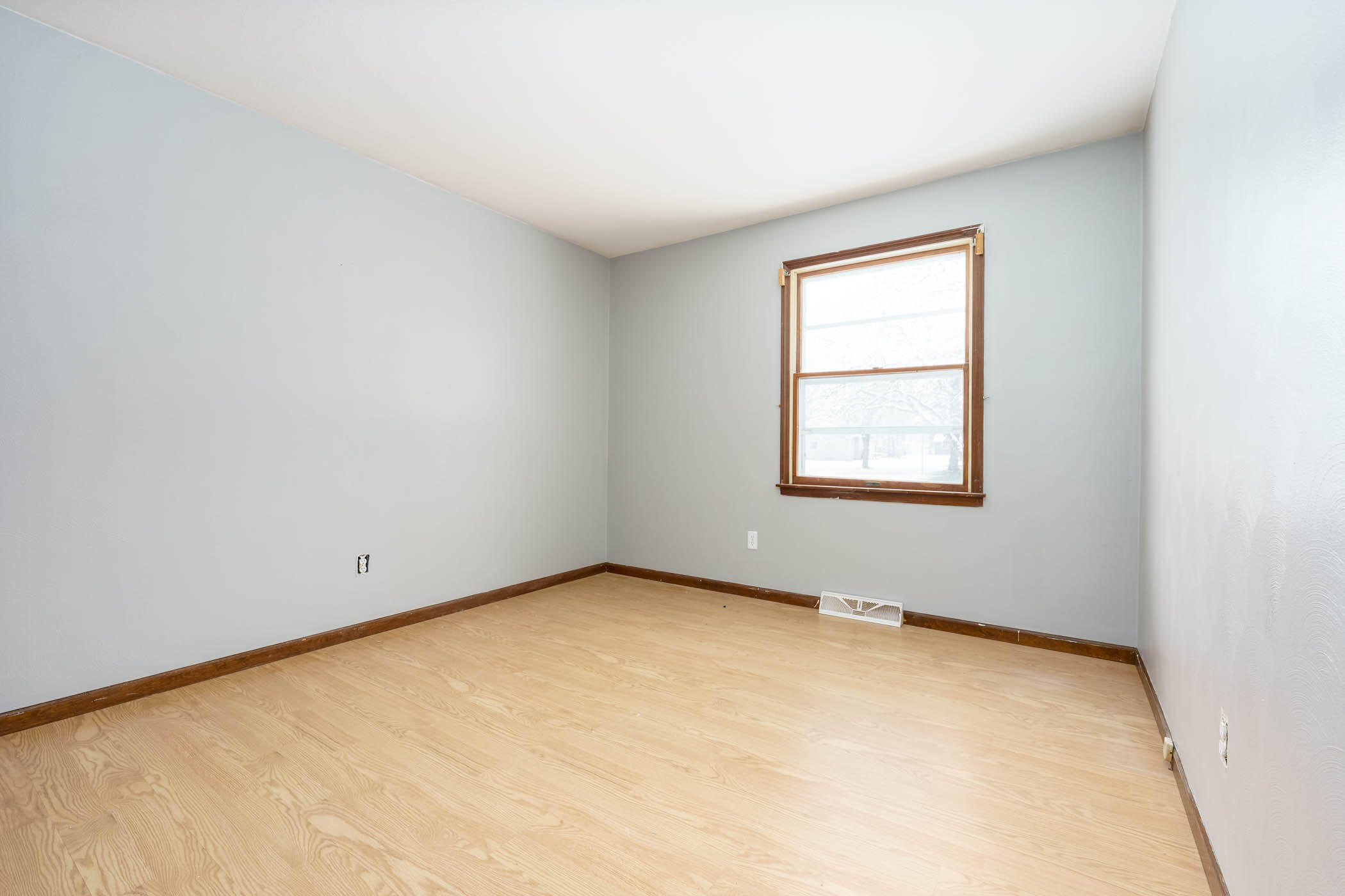 17271 Mackinaw Three Rivers, MI 49093 - Photo 17 of 40 Mackinaw_17271_ThreeRivers_49093-15