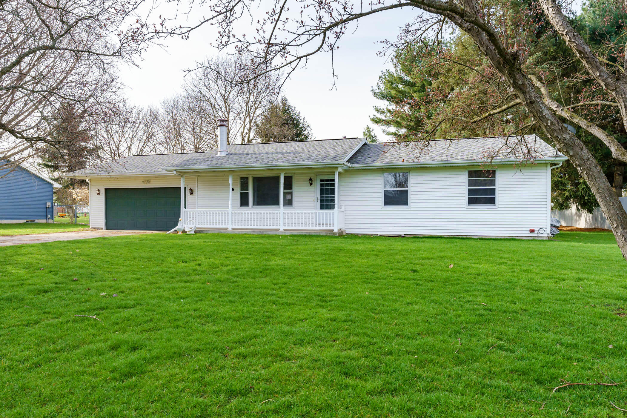 17271 Mackinaw Three Rivers, MI 49093 - Photo 3 of 40 Copy of Mackinaw_17271_ThreeRivers_49093