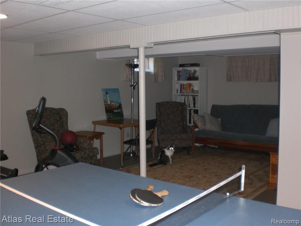 8042 Burleigh Road Grand Blanc, MI 48439 - Photo 35 of 57 8042Burleigh Grand Blanc (41).JPG