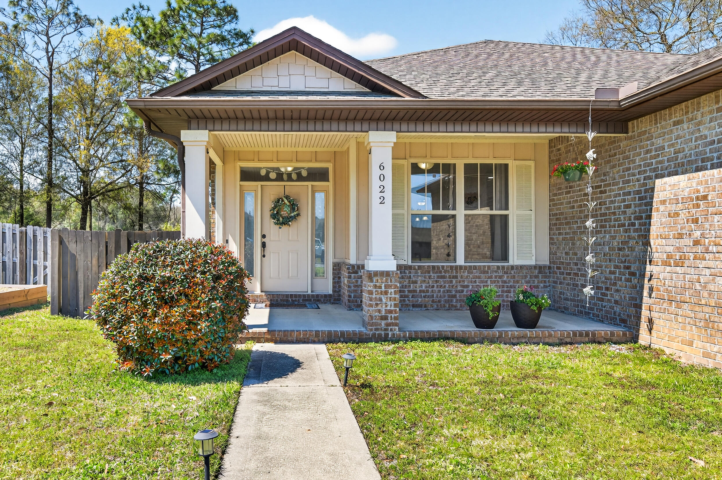 6022 Hidden Valley Road Crestview, FL 32539 - Photo 5 of 60 6022 hidden valley rd-crestview-5