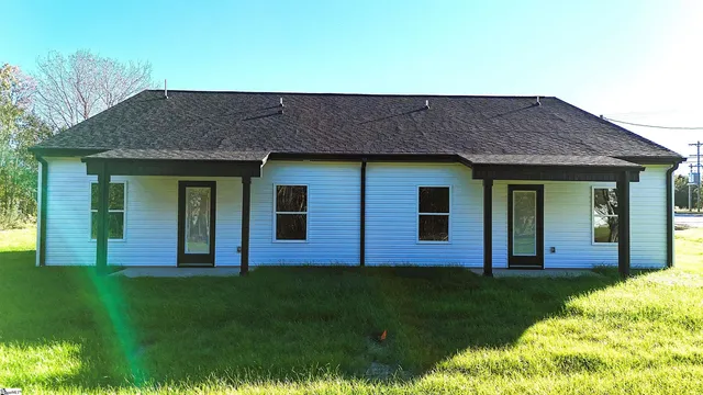 $375,900 | 3312 A & 3312b Chesnee Highway, Gaffney, SC 29341