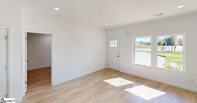 $375,900 | 3312 A & 3312b Chesnee Highway, Gaffney, SC 29341