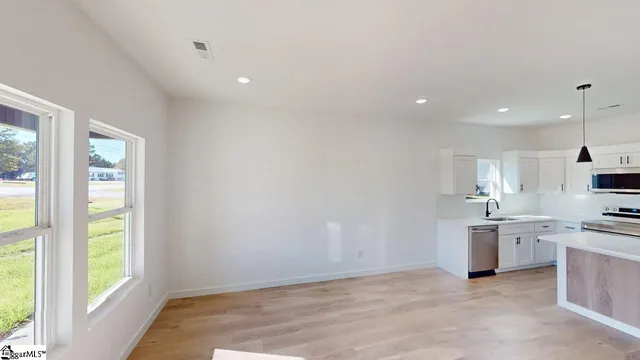 $375,900 | 3312 A & 3312b Chesnee Highway, Gaffney, SC 29341