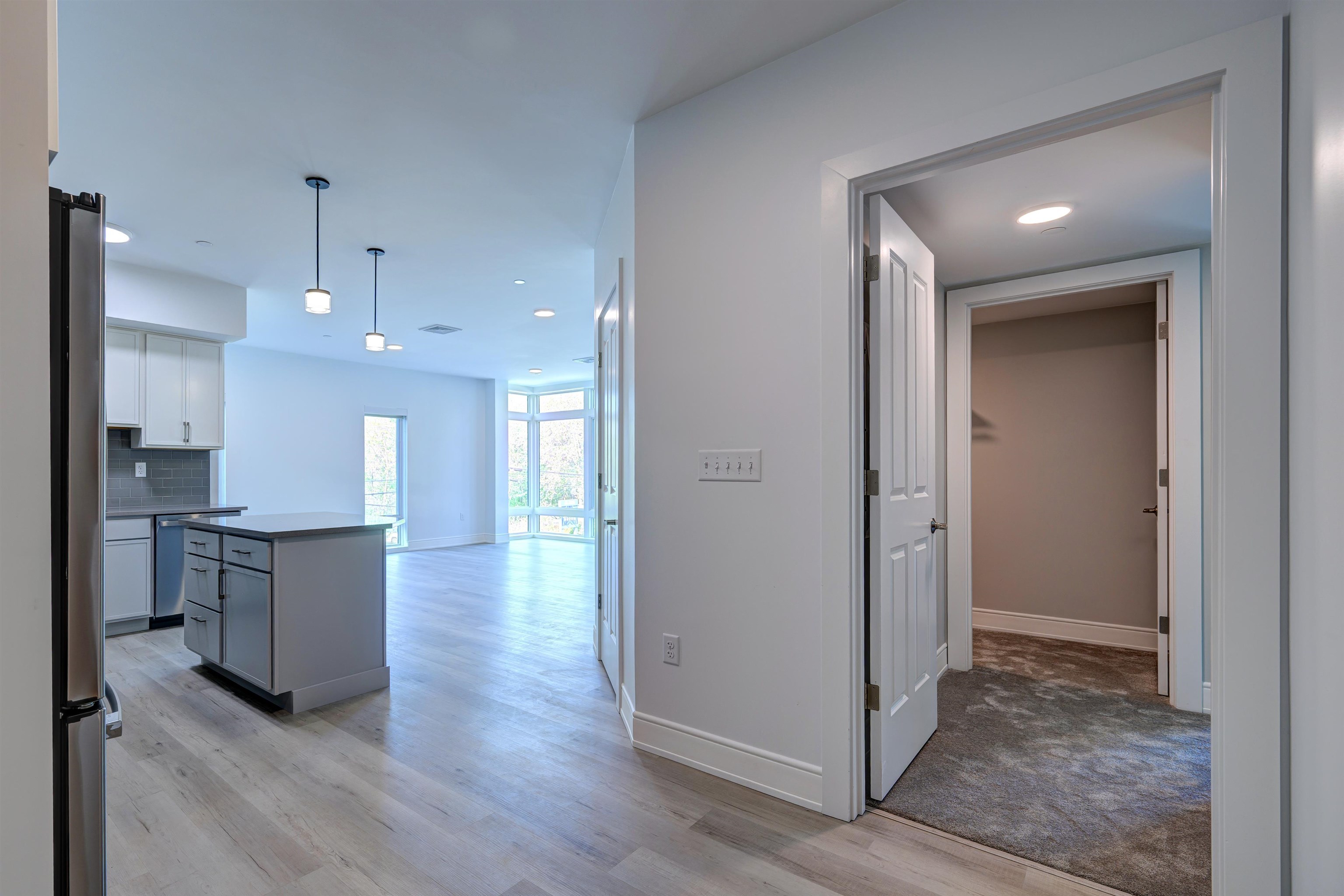 2059 Lafayette Road, Unit 201 Portsmouth, NH 03801 - Photo 16 of 26