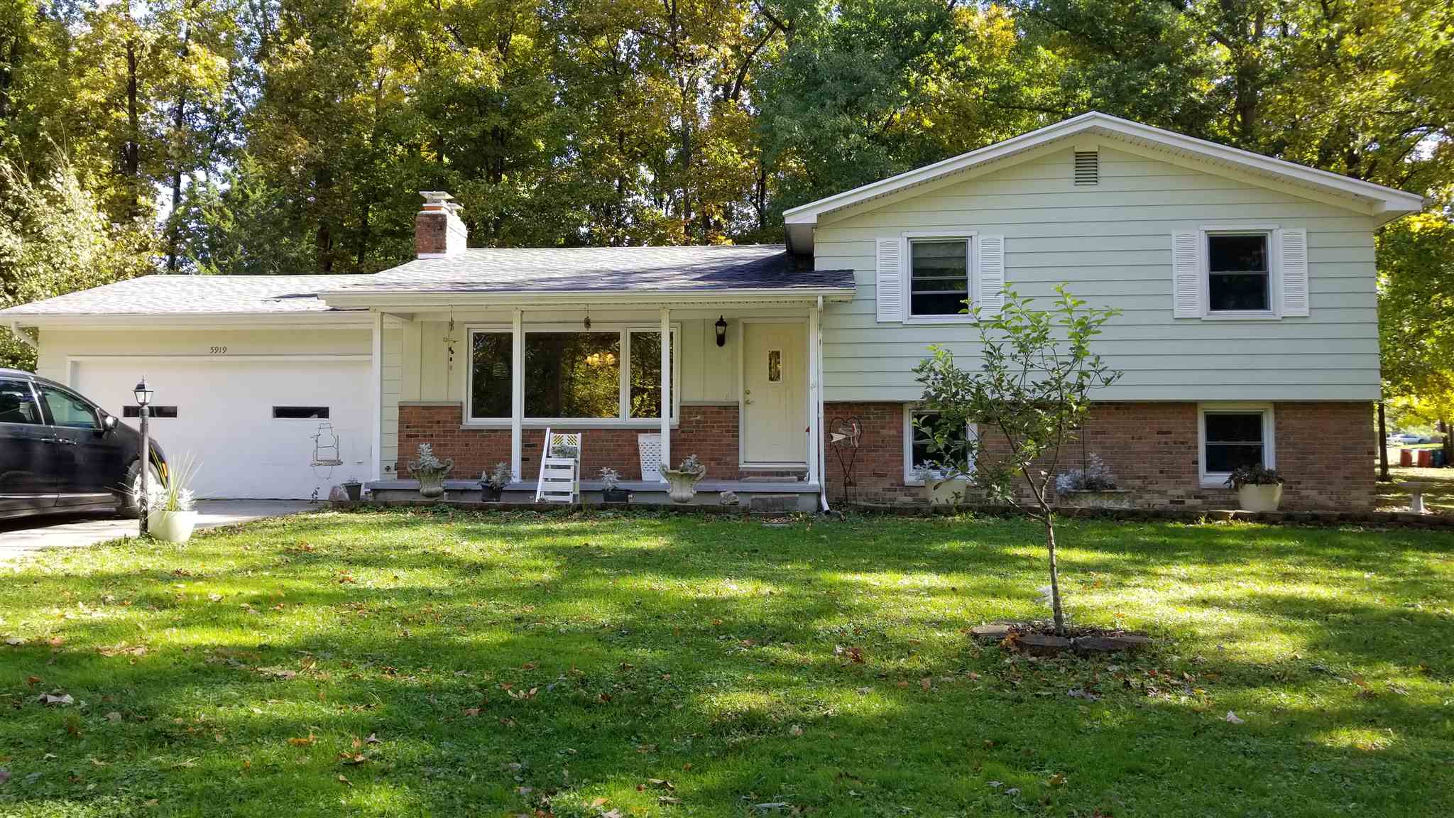 5919 West Hills Road Fort Wayne, IN 46804 - Photo 1 of 36 Gallery Image 1