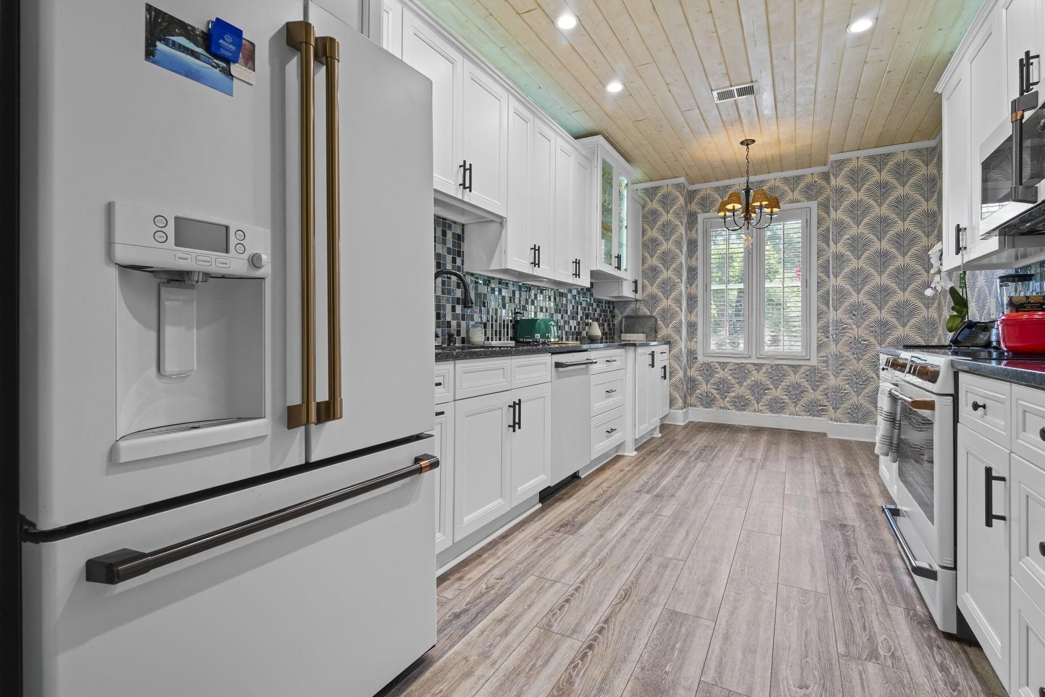 4948 Fulton Place Murrells Inlet, SC 29576 - Photo 10 of 44