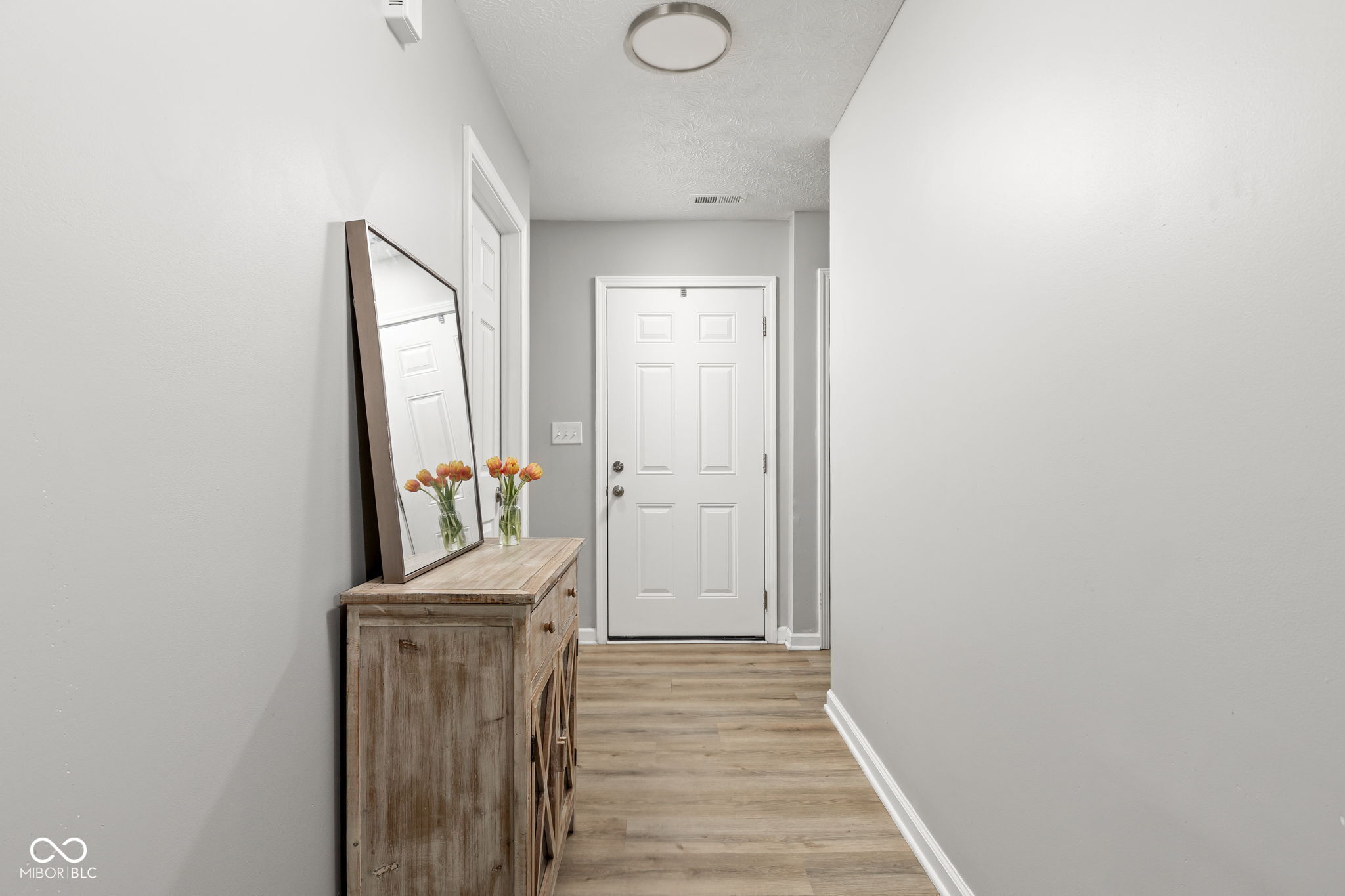 7447 Iron Rock Road Indianapolis, IN 46236 - Photo 4 of 29