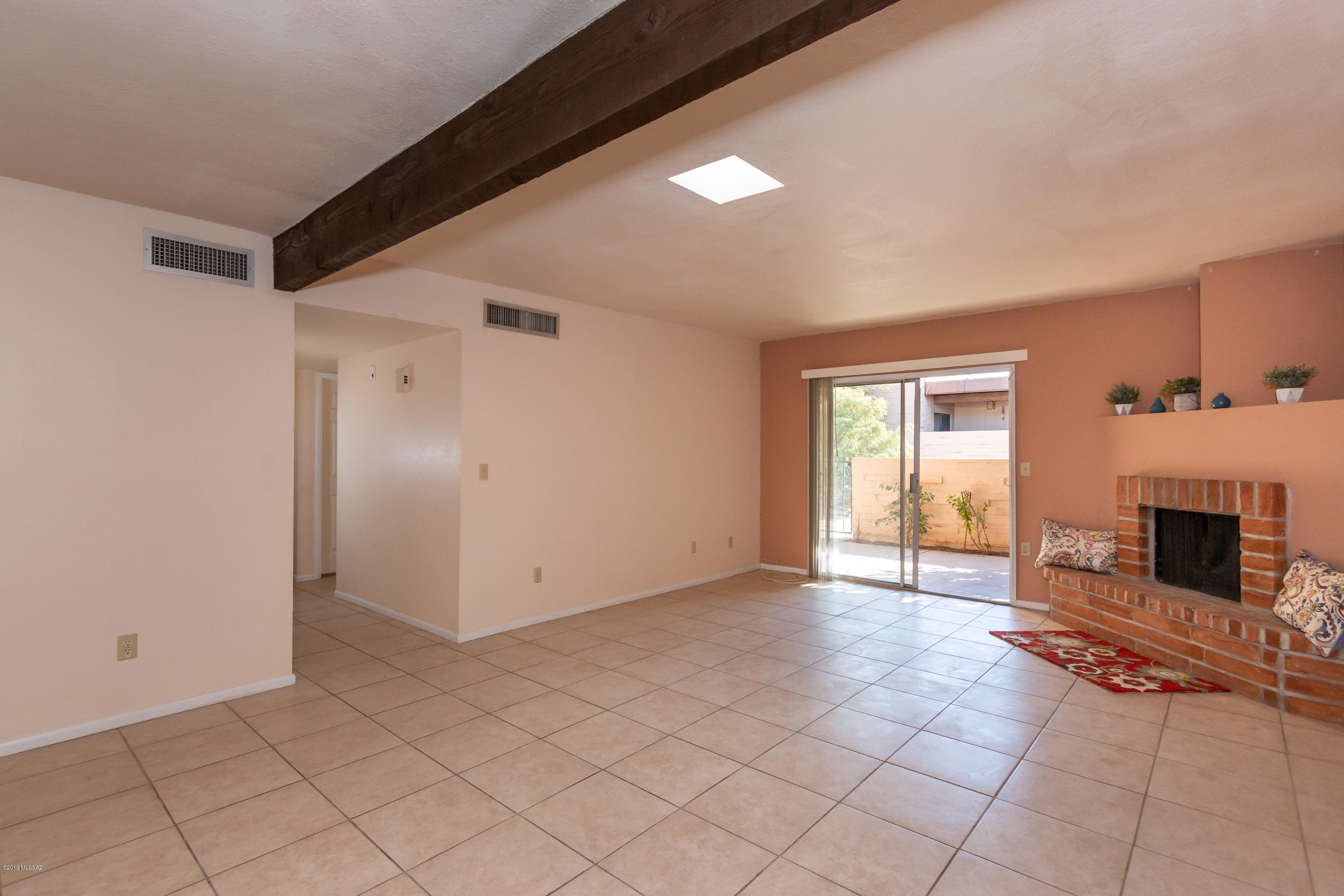 4250 East Blanton Road Tucson, AZ 85712 - Photo 7 of 37