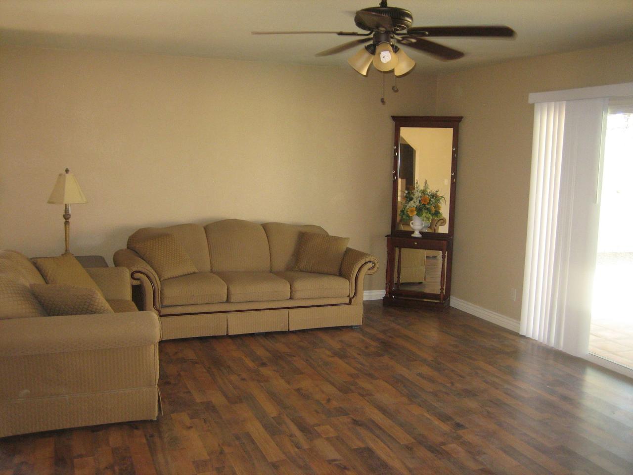 2442 East Cactus Road Phoenix, AZ 85032 - Photo 5 of 18 NICE SIZE OPEN LIVING ROOM.