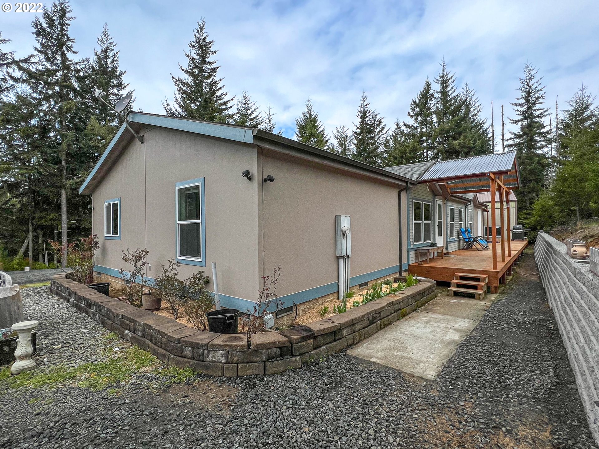 69298 Joshua Road North Bend, OR 97459 - Photo 1 of 32 Gallery Image 1