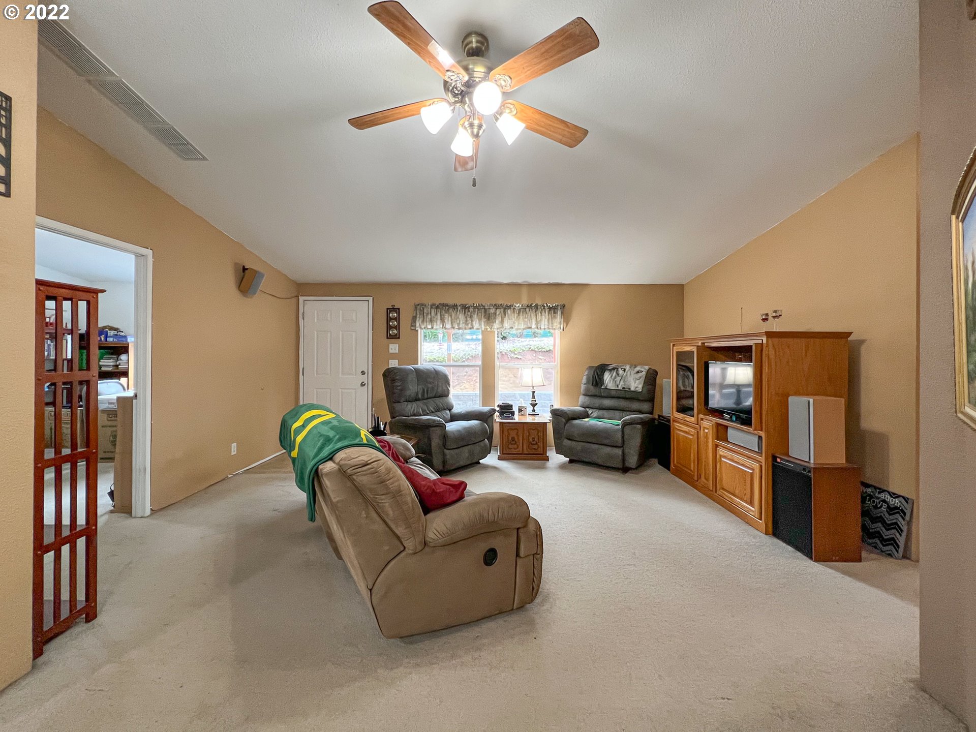 69298 Joshua Road North Bend, OR 97459 - Photo 2 of 32 Gallery Image 2