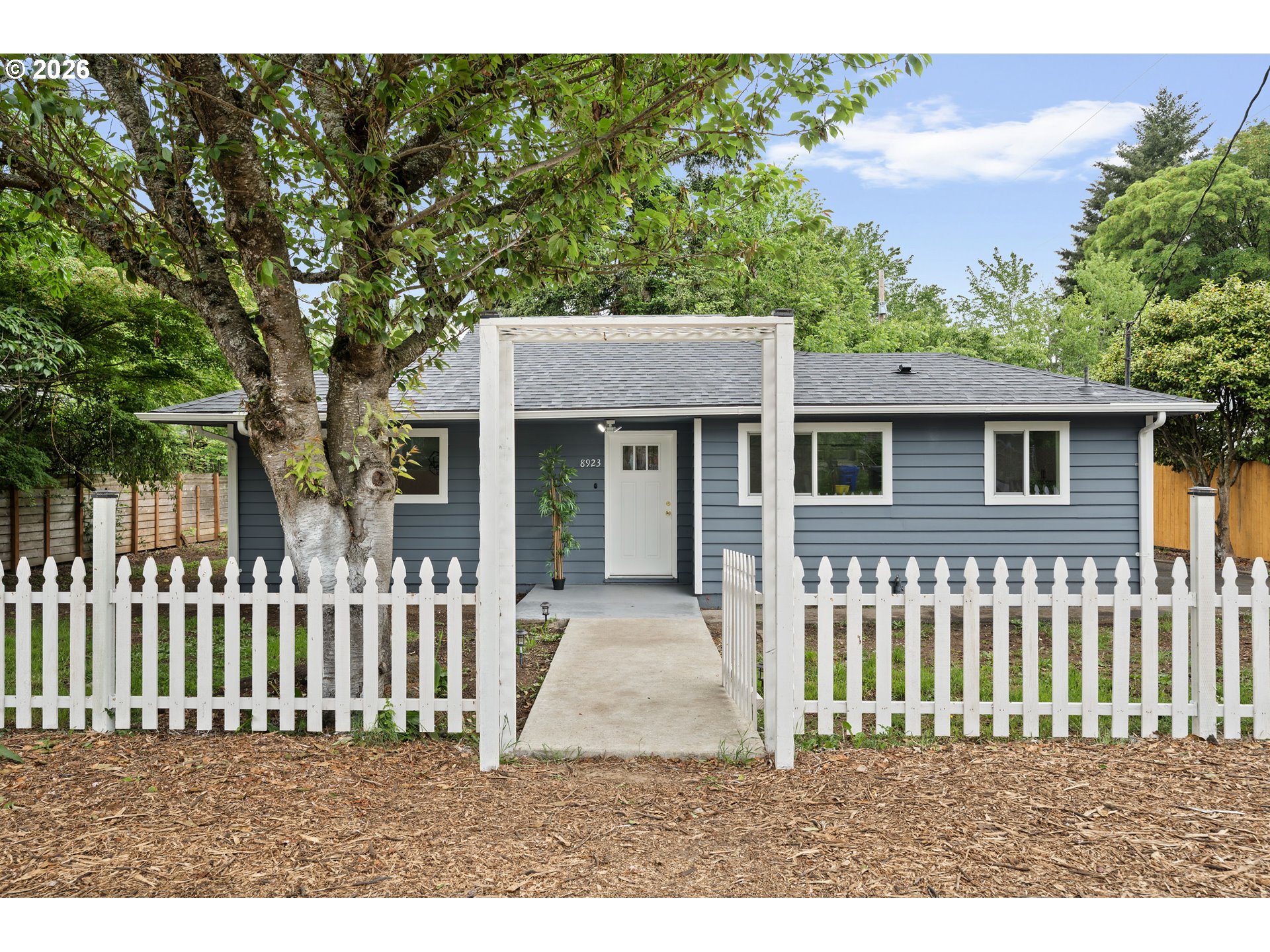 8923 Southeast Clinton Street Portland, OR 97266 - Photo 1 of 36