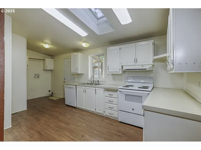 $475,000 | 14609 Forest Hill Drive, Monmouth, OR 97361