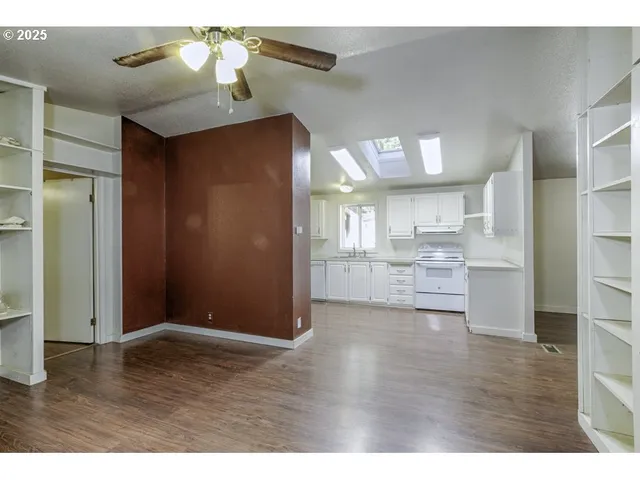 $475,000 | 14609 Forest Hill Drive, Monmouth, OR 97361