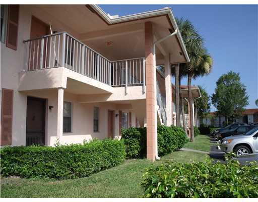 9925 Three Lakes Circle Boca Raton, FL 33428 - Photo 1 of 13 Front Side View