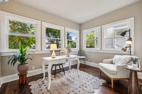 $1,299,000 | 1834 San Antonio Avenue, Alameda, CA 94501