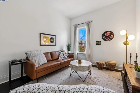 $1,299,000 | 1834 San Antonio Avenue, Alameda, CA 94501