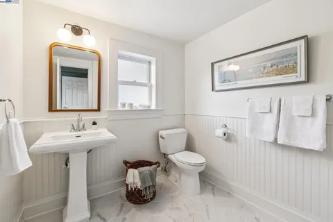 $1,299,000 | 1834 San Antonio Avenue, Alameda, CA 94501