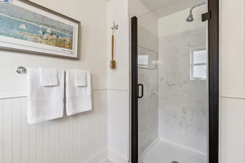 $1,299,000 | 1834 San Antonio Avenue, Alameda, CA 94501