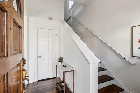 $1,299,000 | 1834 San Antonio Avenue, Alameda, CA 94501