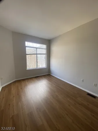 $3,000 | 53 Birchwood Road, Bedminster, NJ 07921