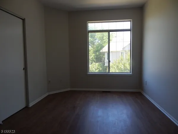 $3,000 | 53 Birchwood Road, Bedminster, NJ 07921