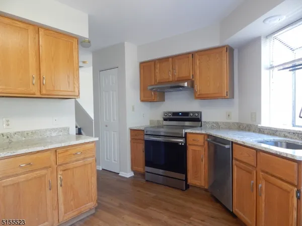 $3,000 | 53 Birchwood Road, Bedminster, NJ 07921