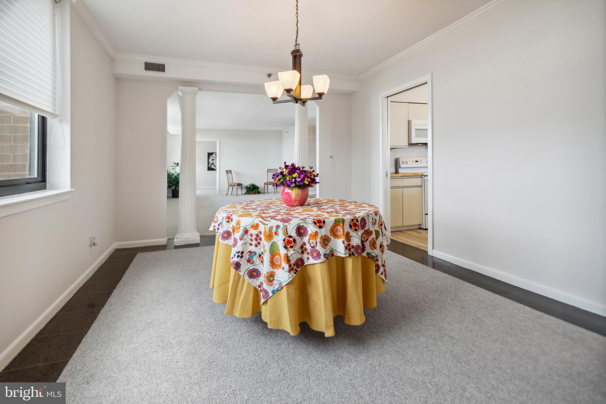 5501 Seminary Road, Unit 805S Falls Church, VA 22041 - Photo 12 of 48 Separate dining room