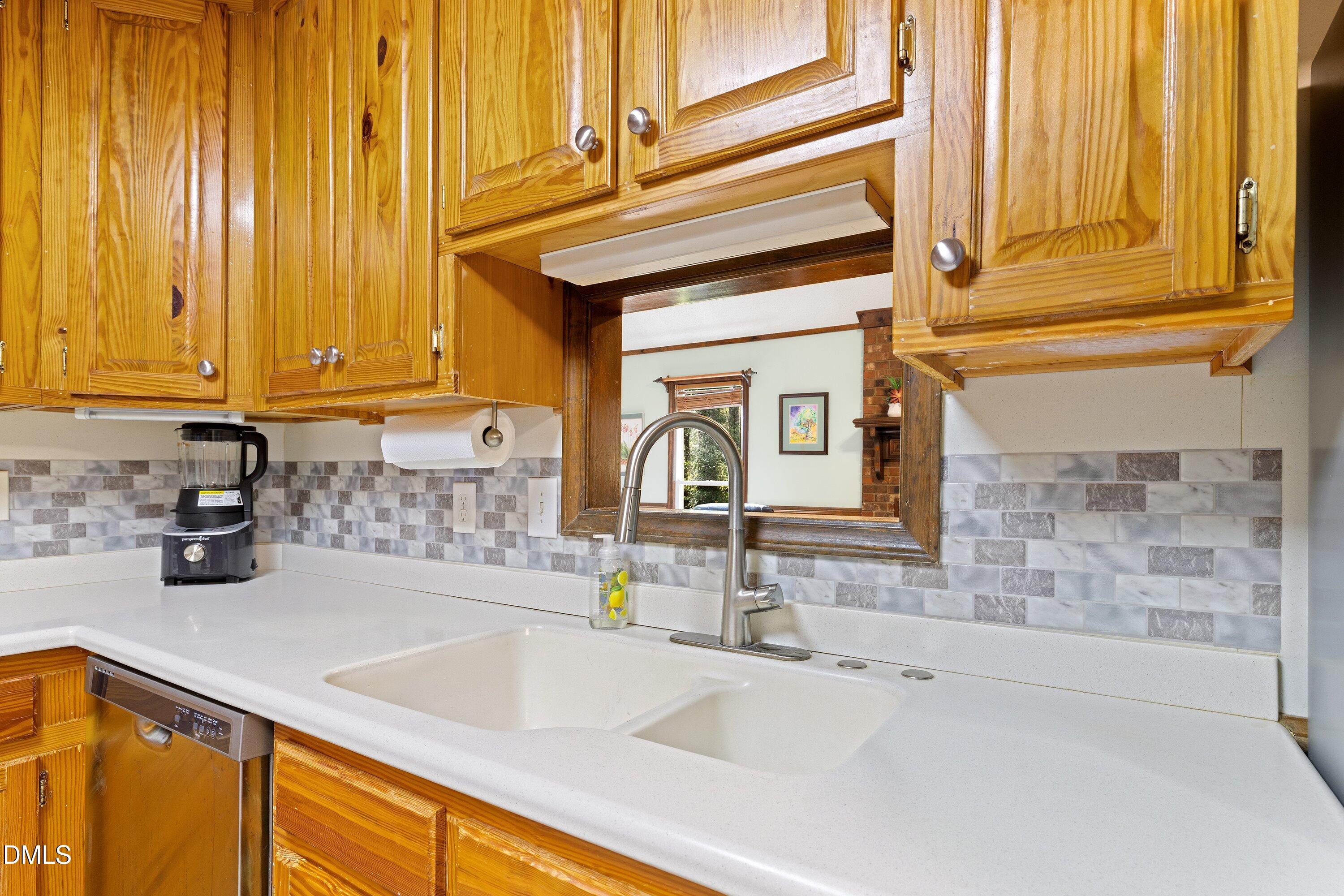 1701 Wilger Court Raleigh, NC 27603 - Photo 9 of 31 21-1701 Wilger Ct _0815