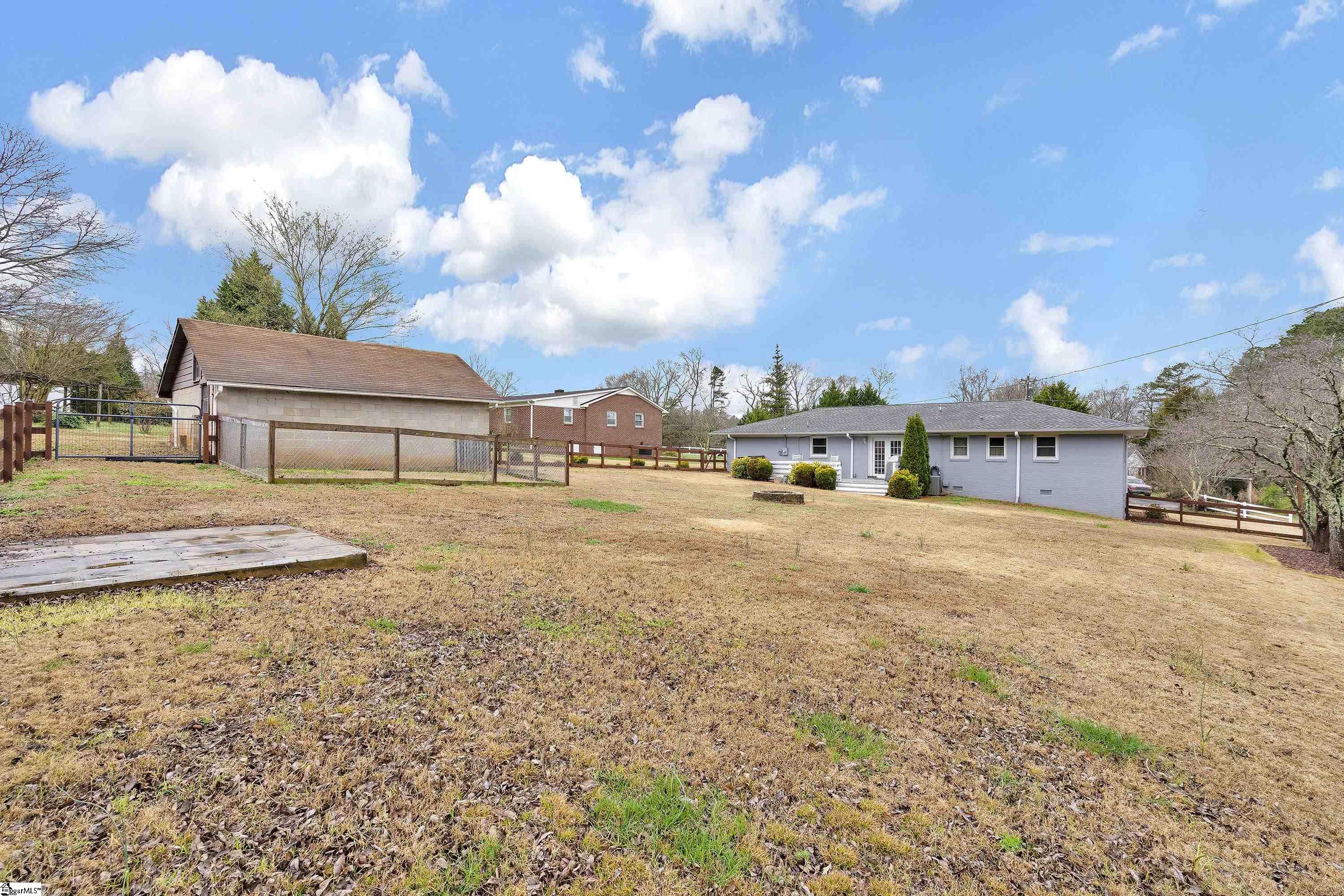 108 Pineforest Road Spartanburg, SC 29303 - Photo 23 of 32 Gallery Image 23